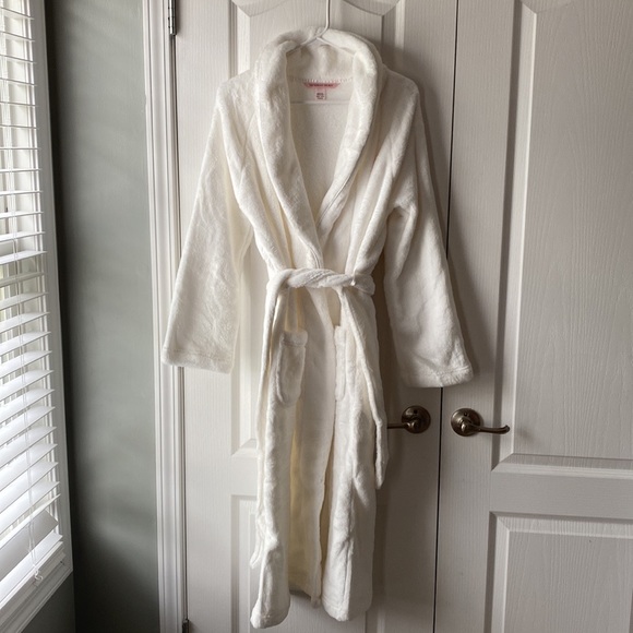 Victoria's Secret Intimates & Sleepwear Nib Victorias Secret Long